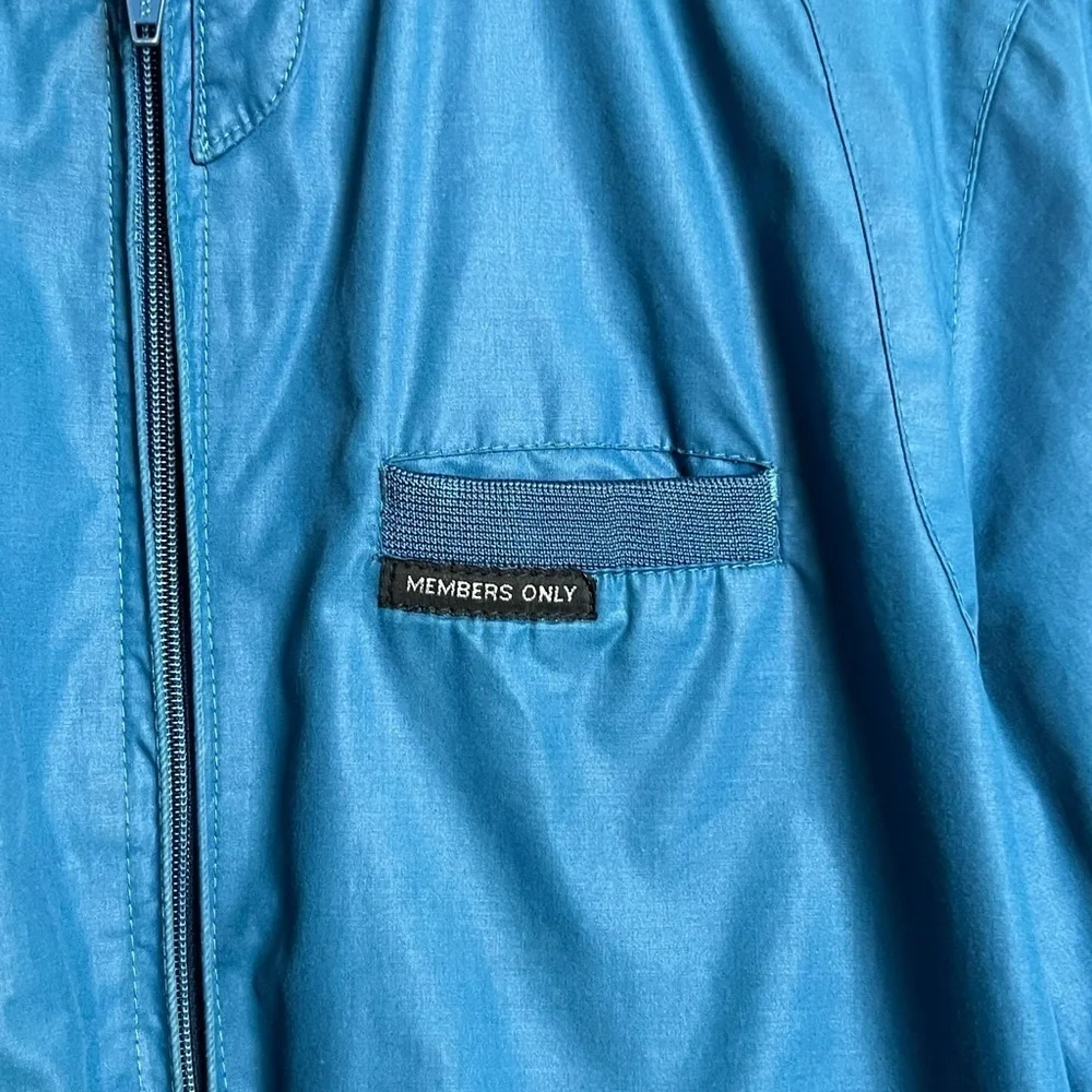 Vintage 80’s Members Only Jacket Racer Blue Size 9/10 (large)